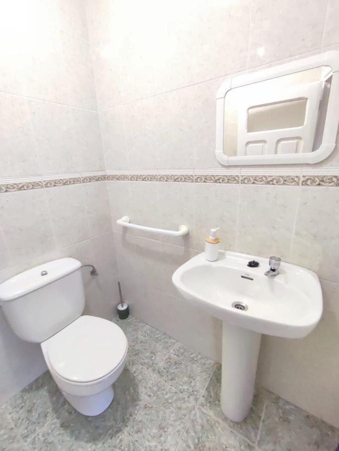 147A Apartamento La Arena 3 Dormitorios Хихон Екстериор снимка