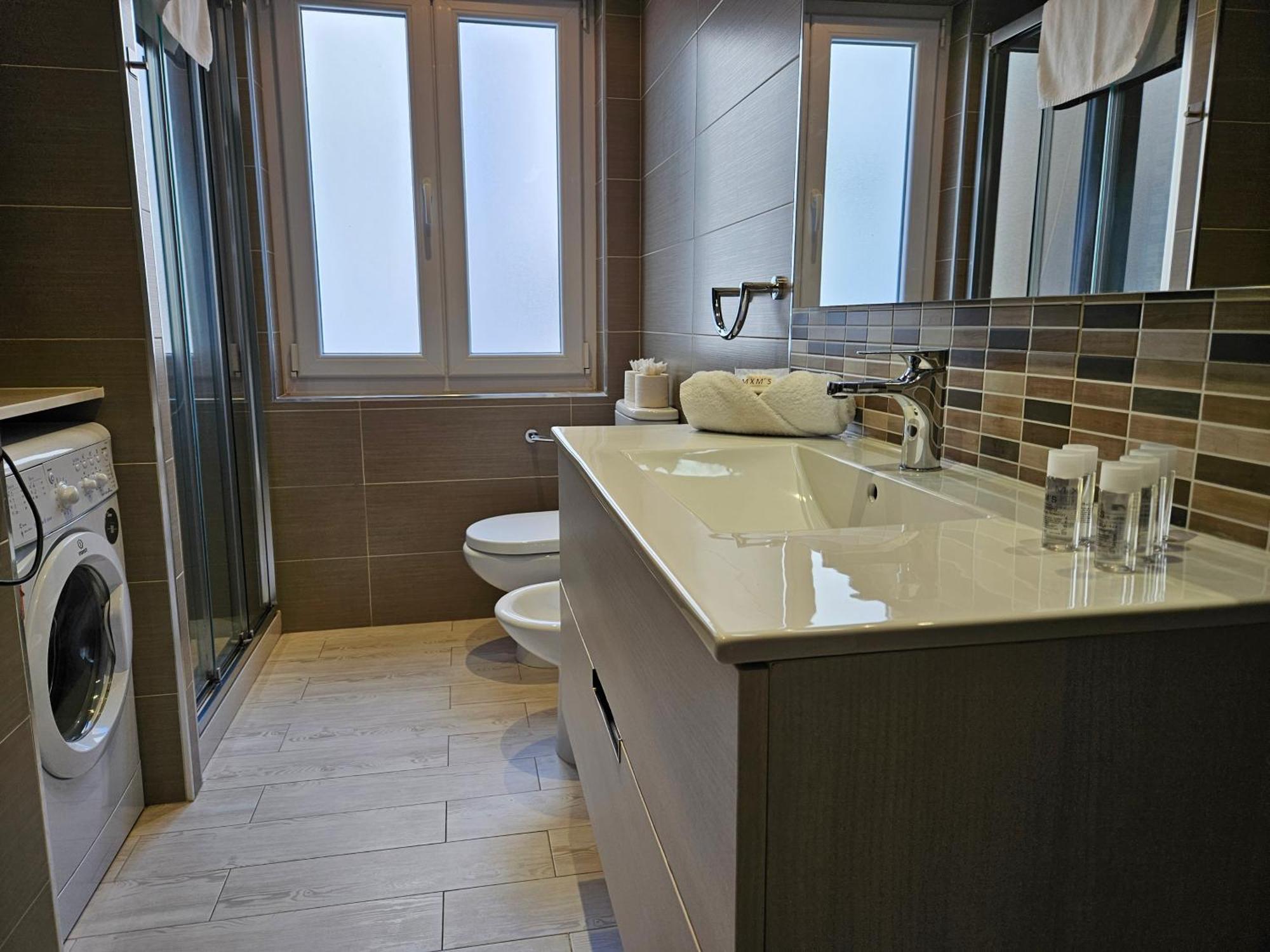 147A Apartamento La Arena 3 Dormitorios Хихон Екстериор снимка